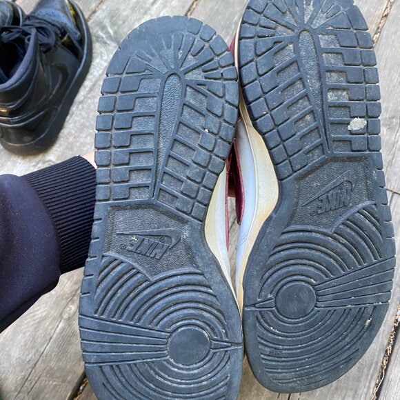 2007 Nike Dunk Low CL White Team Red Black Size 10.5 - Picture 9 of 11